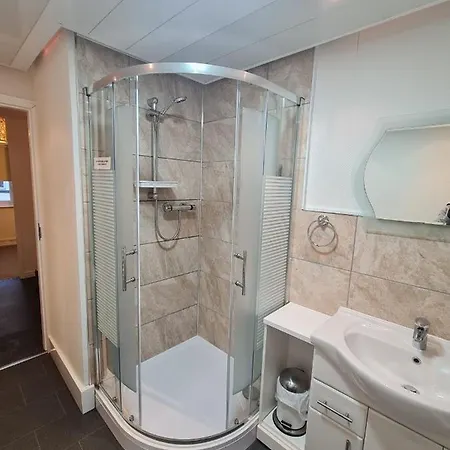 3 Bedroom In Cumbria Apartament Ulverston